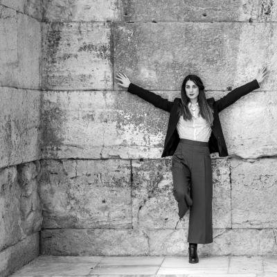 Art Project Woman 2020013
