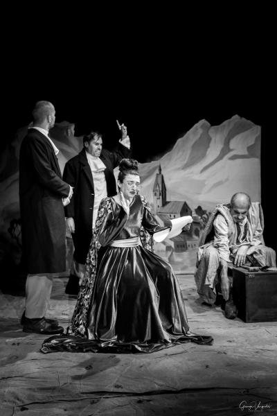 The Caucasian Chalk Circle 2023024