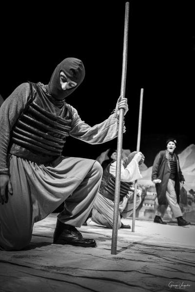 The Caucasian Chalk Circle 2023037