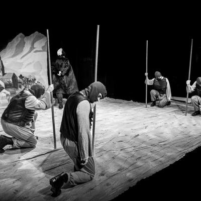 The Caucasian Chalk Circle 2023038