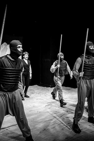 The Caucasian Chalk Circle 2023039